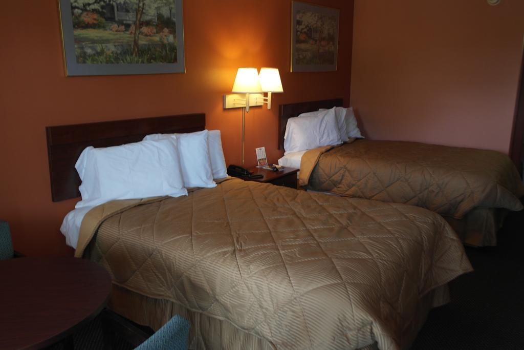 Americas Best Value Inn And Suites Knoxville Exteriér fotografie